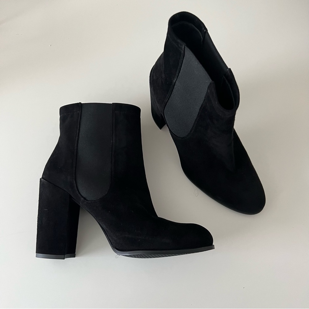 Black Stuart Weitzman Suede Fall Booties | Size 11 | Like New
